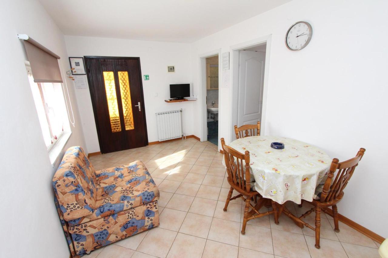 Apartments Malvina Rovinj Buitenkant foto